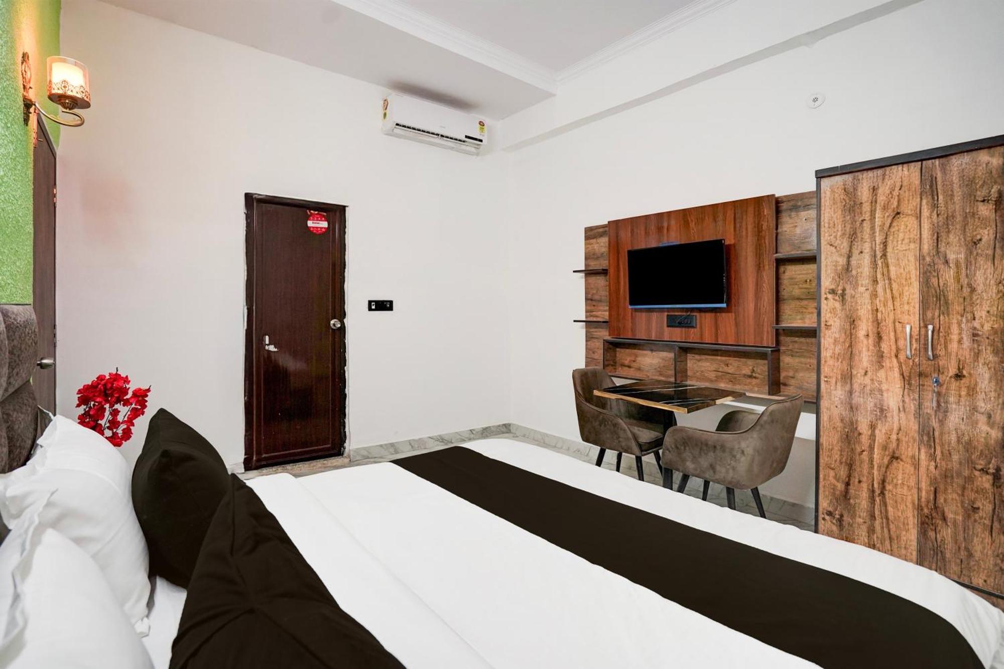 Collection O Shandilya Grand Residency Greater Noida Exteriör bild