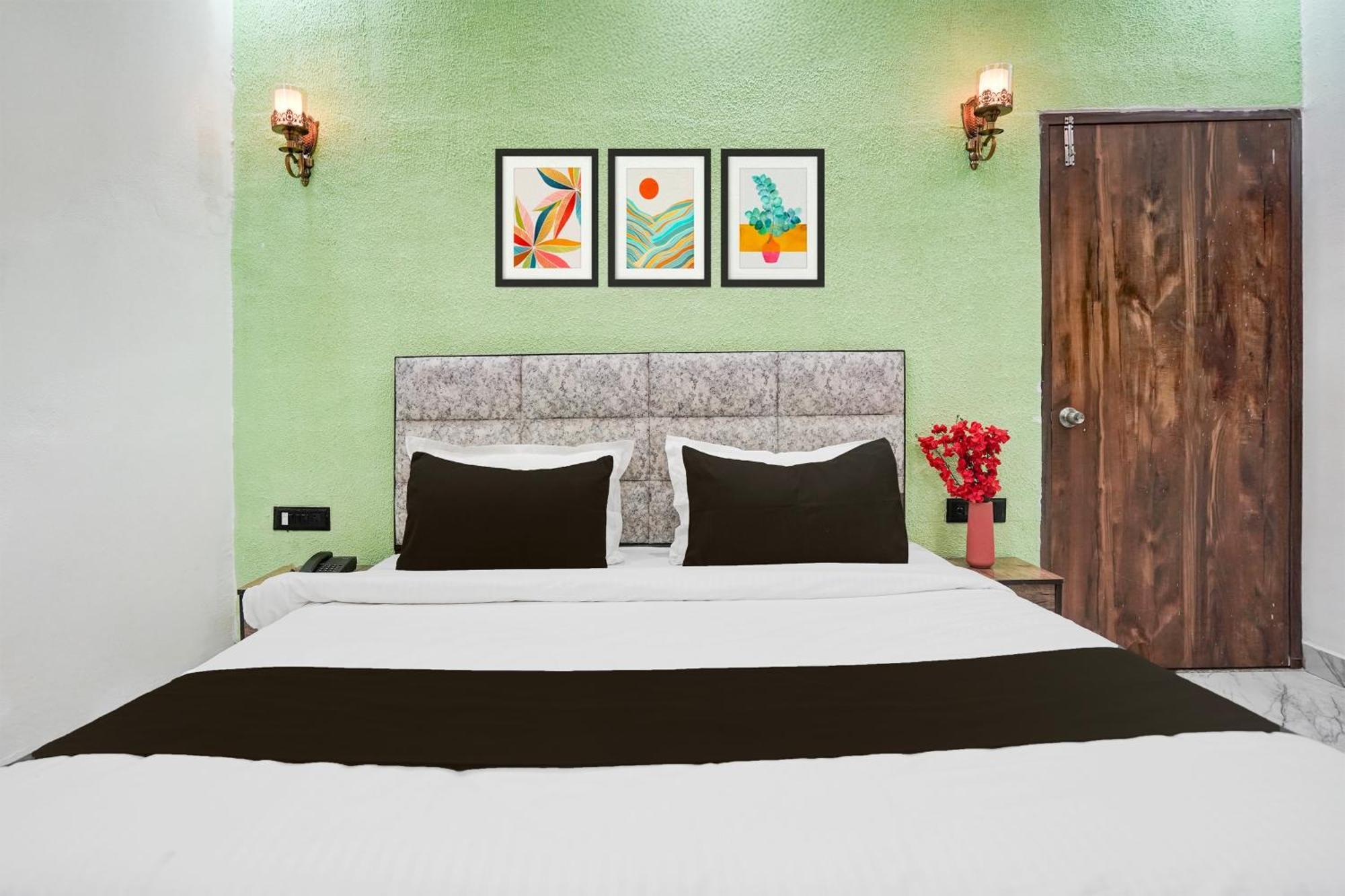 Collection O Shandilya Grand Residency Greater Noida Exteriör bild